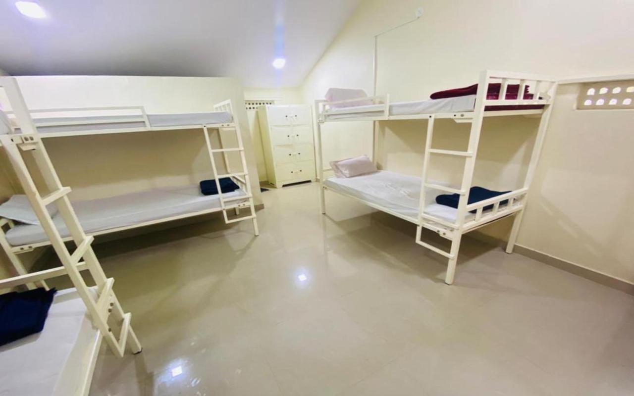 Hotel Megha Resort Hampi Eksteriør bilde